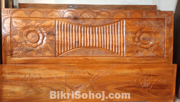 ৫ ফিট ৭ ফিট সেমি বক্স খাট